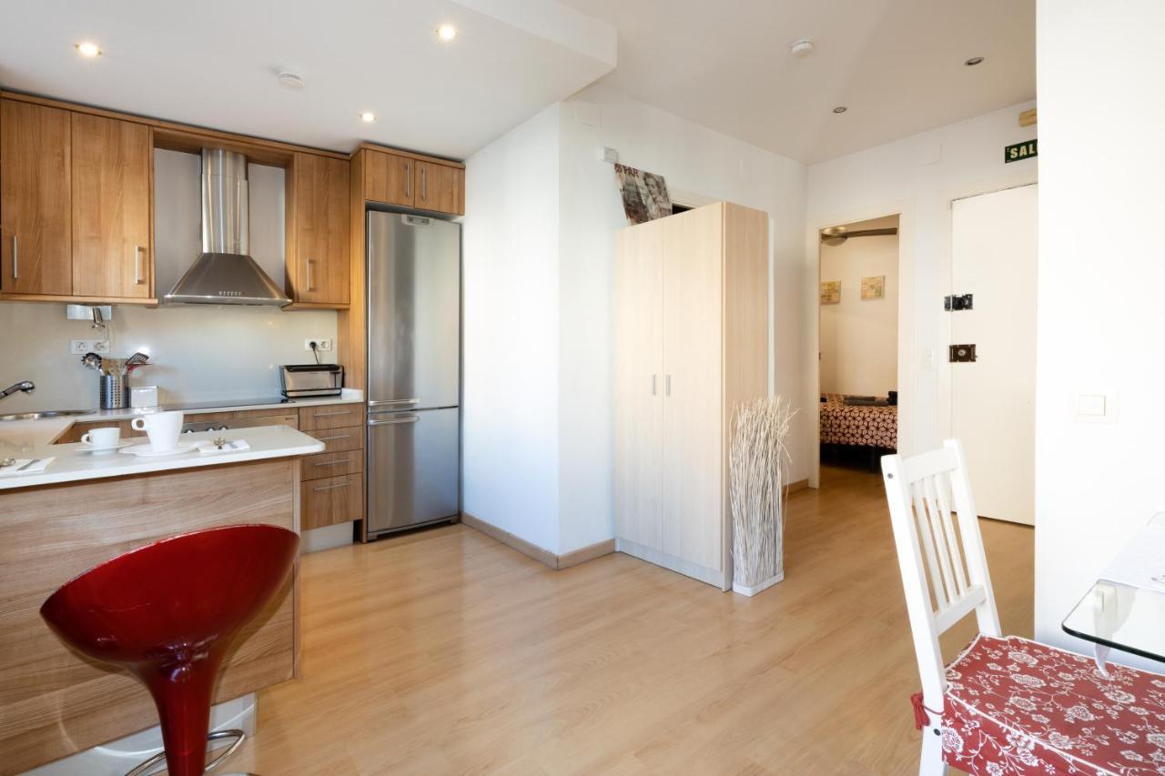 Cute Apartment In Sants Station With Hbo & Alexa & Ac 巴塞罗那 外观 照片